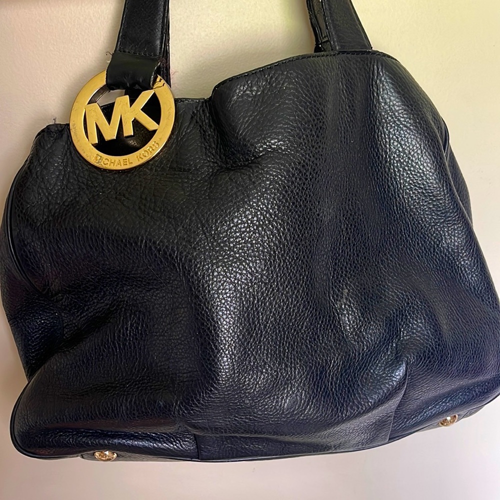 Michael Kors leather purse!